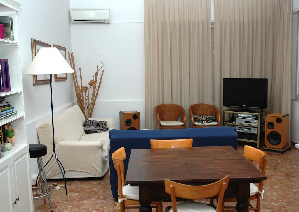 Villa Linda Affittacamere เบลลาเรีย-อีเจอา มารีนา ภายนอก รูปภาพ